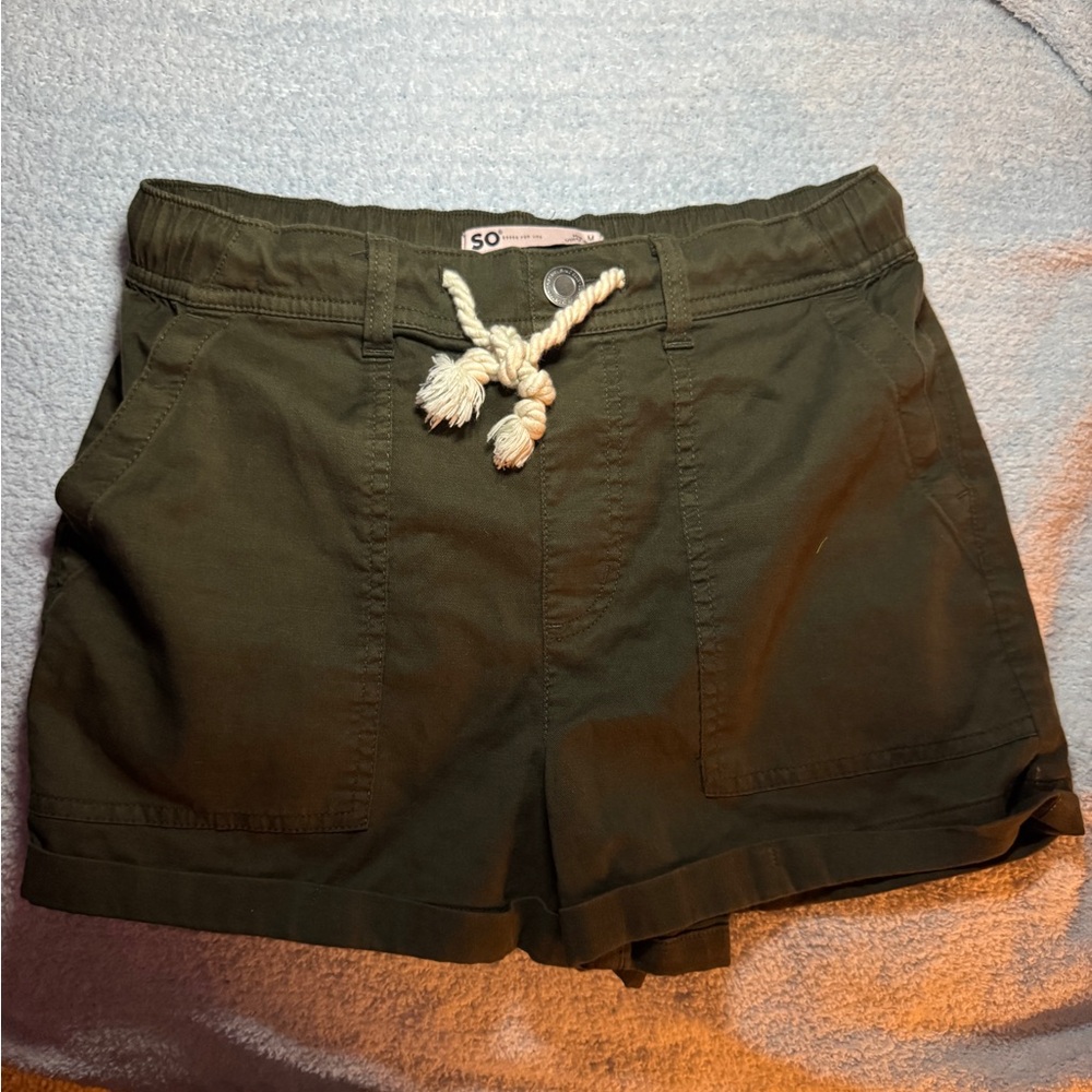 SO Green Cargo Shorts Relaxed Fit